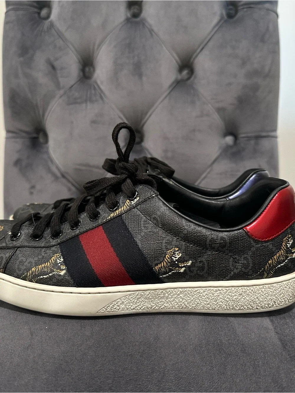 Gucci Black & Red Web Stripe Tiger Print Men’s Sneakers